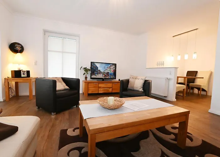 Bernstein Mare Luxor 08 * Büsum