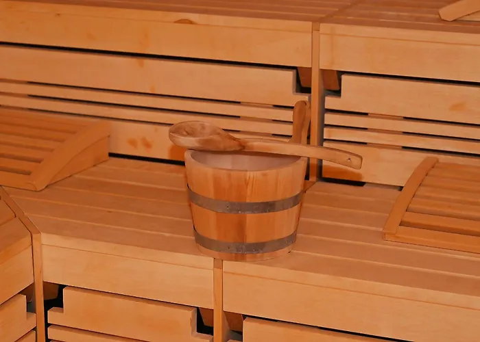 Bernstein Mare Luxor 08 * Büsum